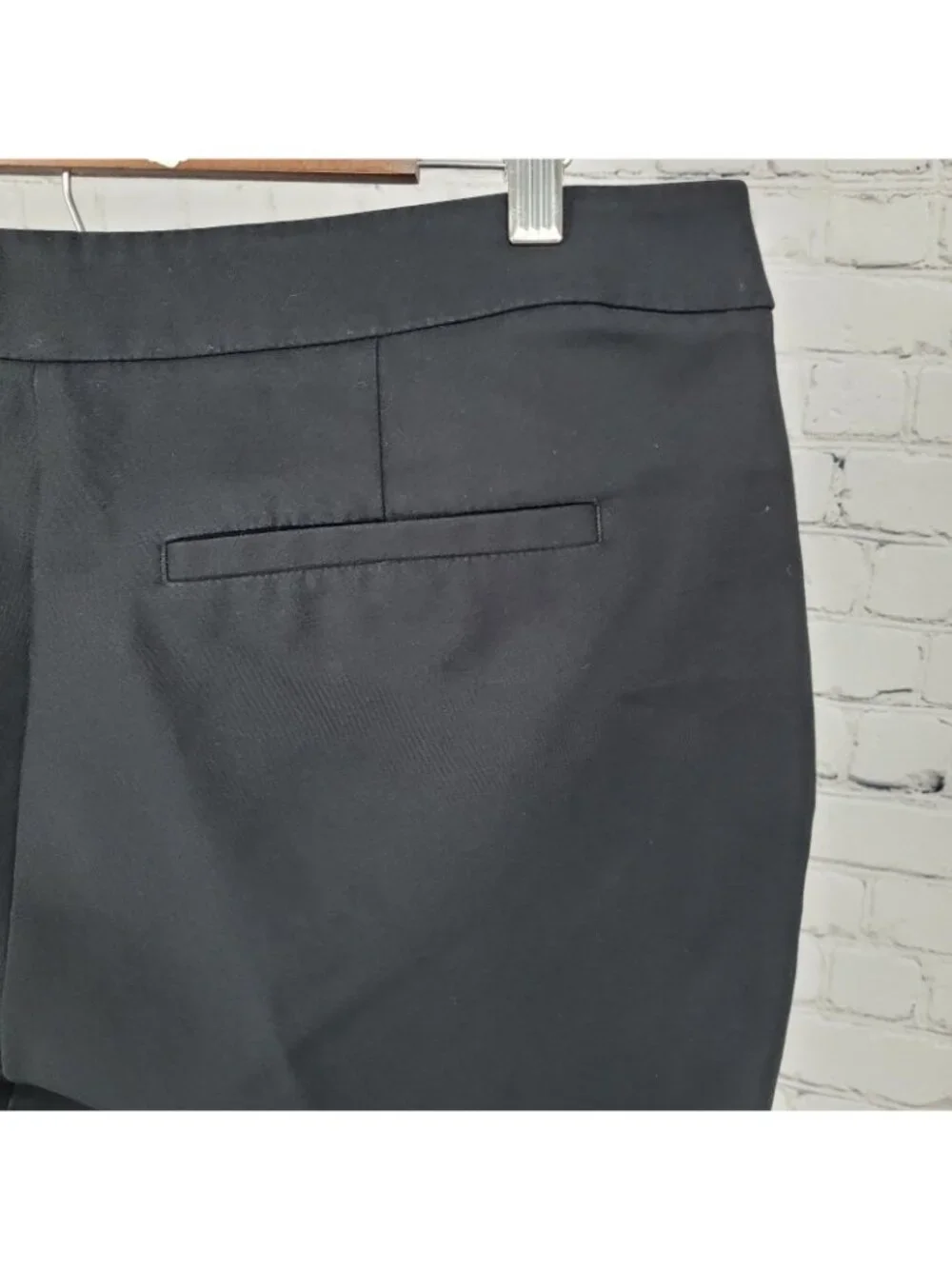 Chico's Black High Rise Stretch Slash Pockets Chino Shorts 3 US 16 (38x9)